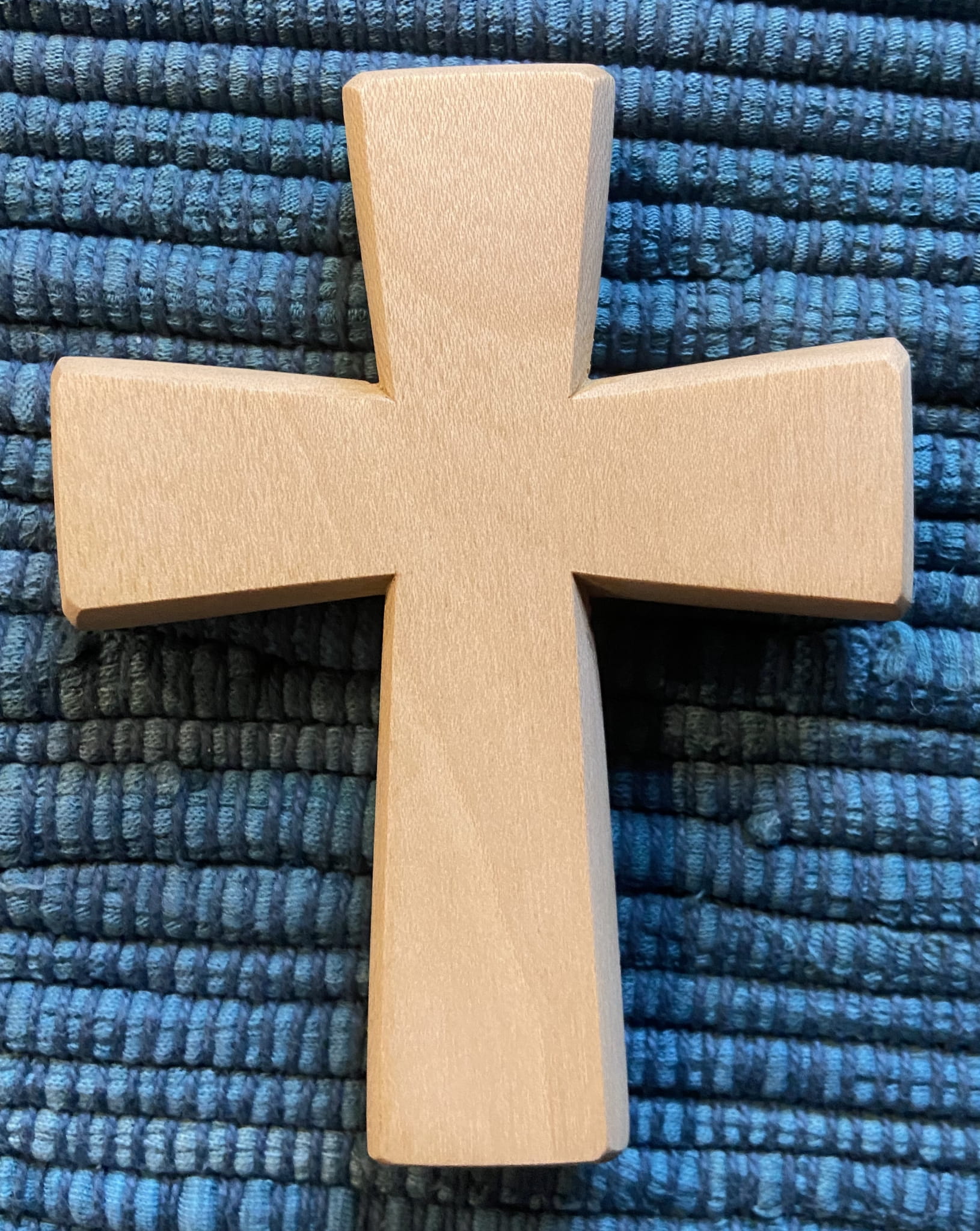 Krzyż drewniany (jawor)